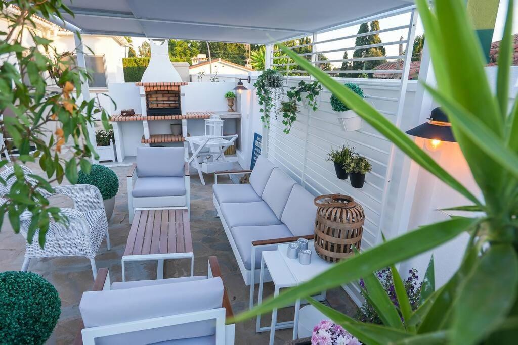 Villa Casacara Marbella Beachside Costabella -Spain Exteriér fotografie