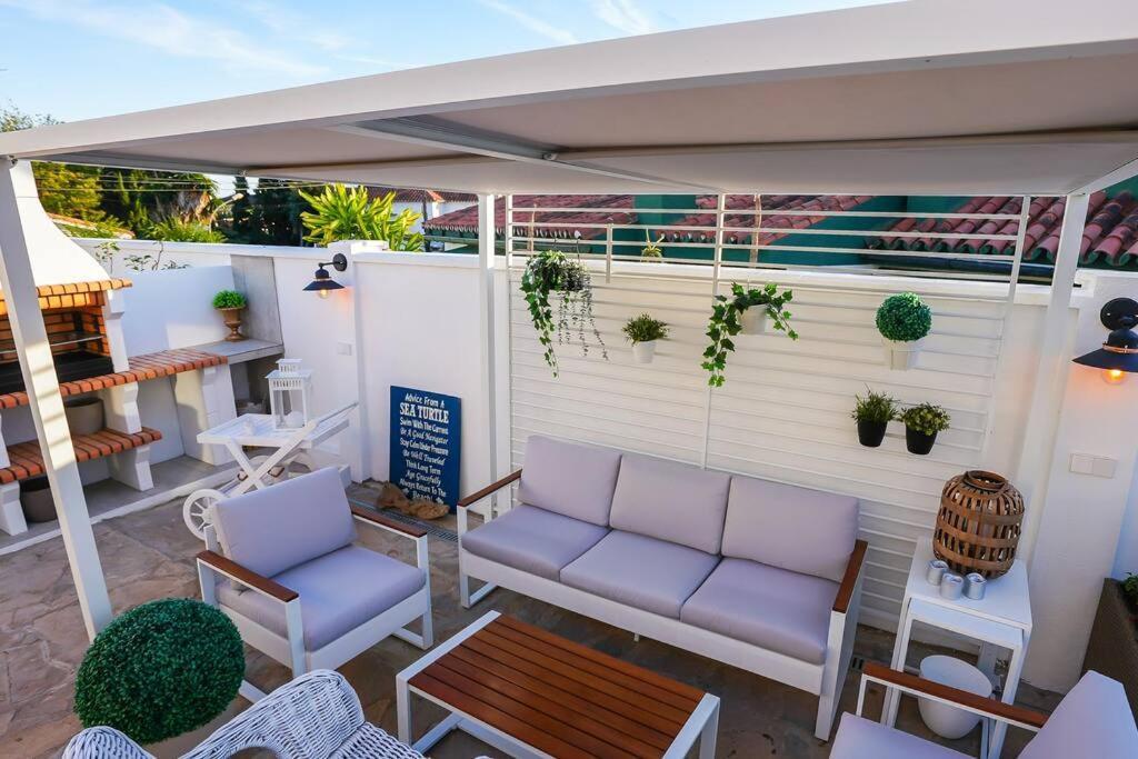 Villa Casacara Marbella Beachside Costabella -Spain Exteriér fotografie