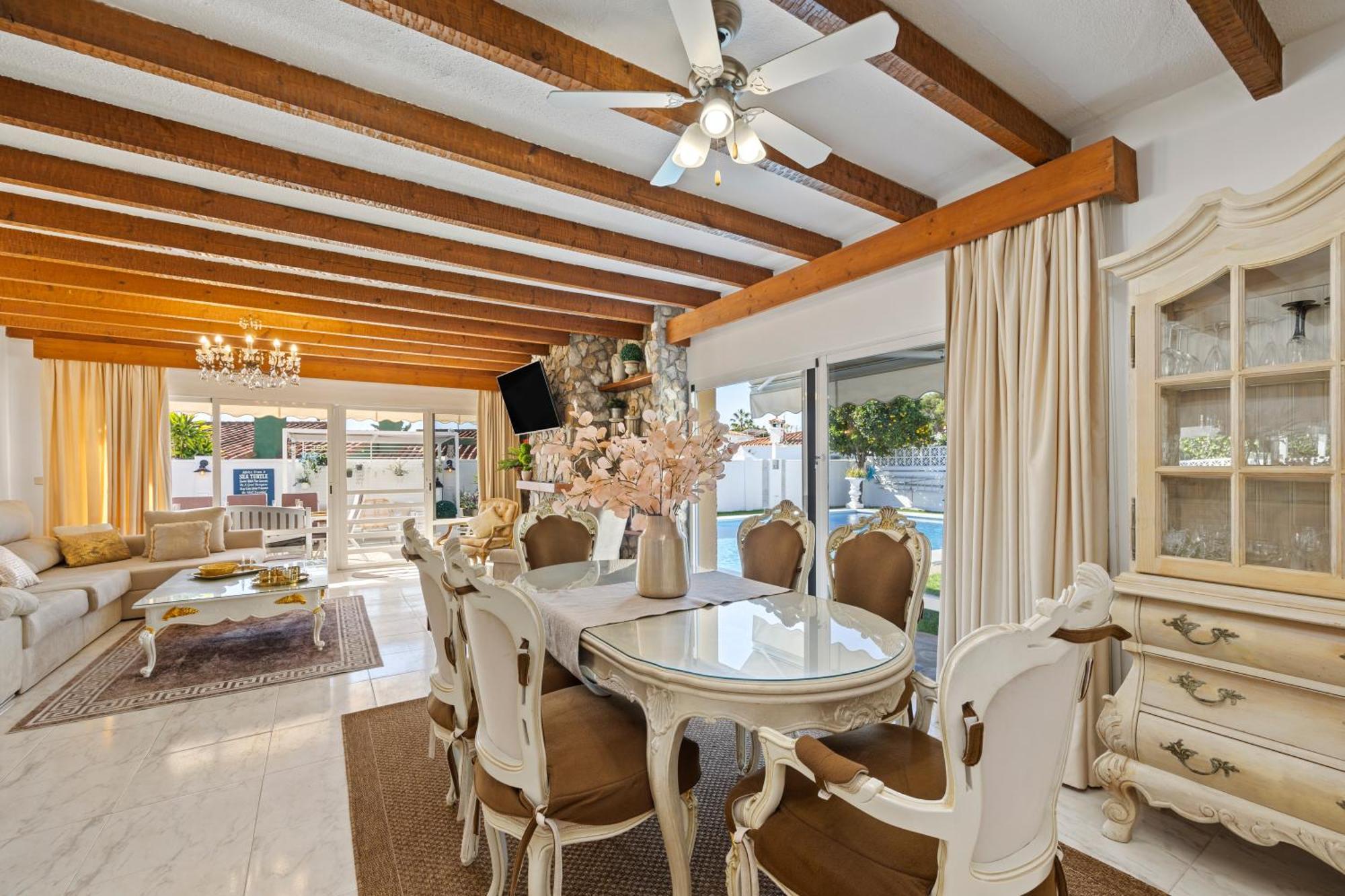 Villa Casacara Marbella Beachside Costabella -Spain Exteriér fotografie