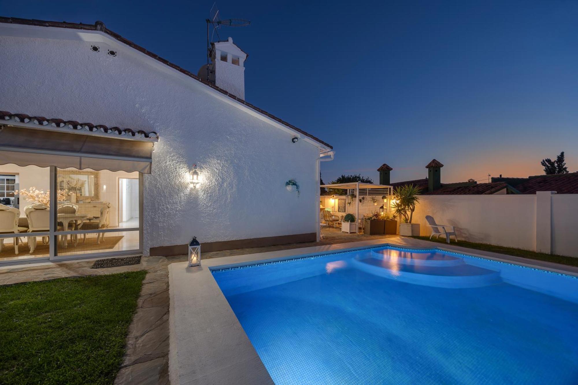 Villa Casacara Marbella Beachside Costabella -Spain Exteriér fotografie