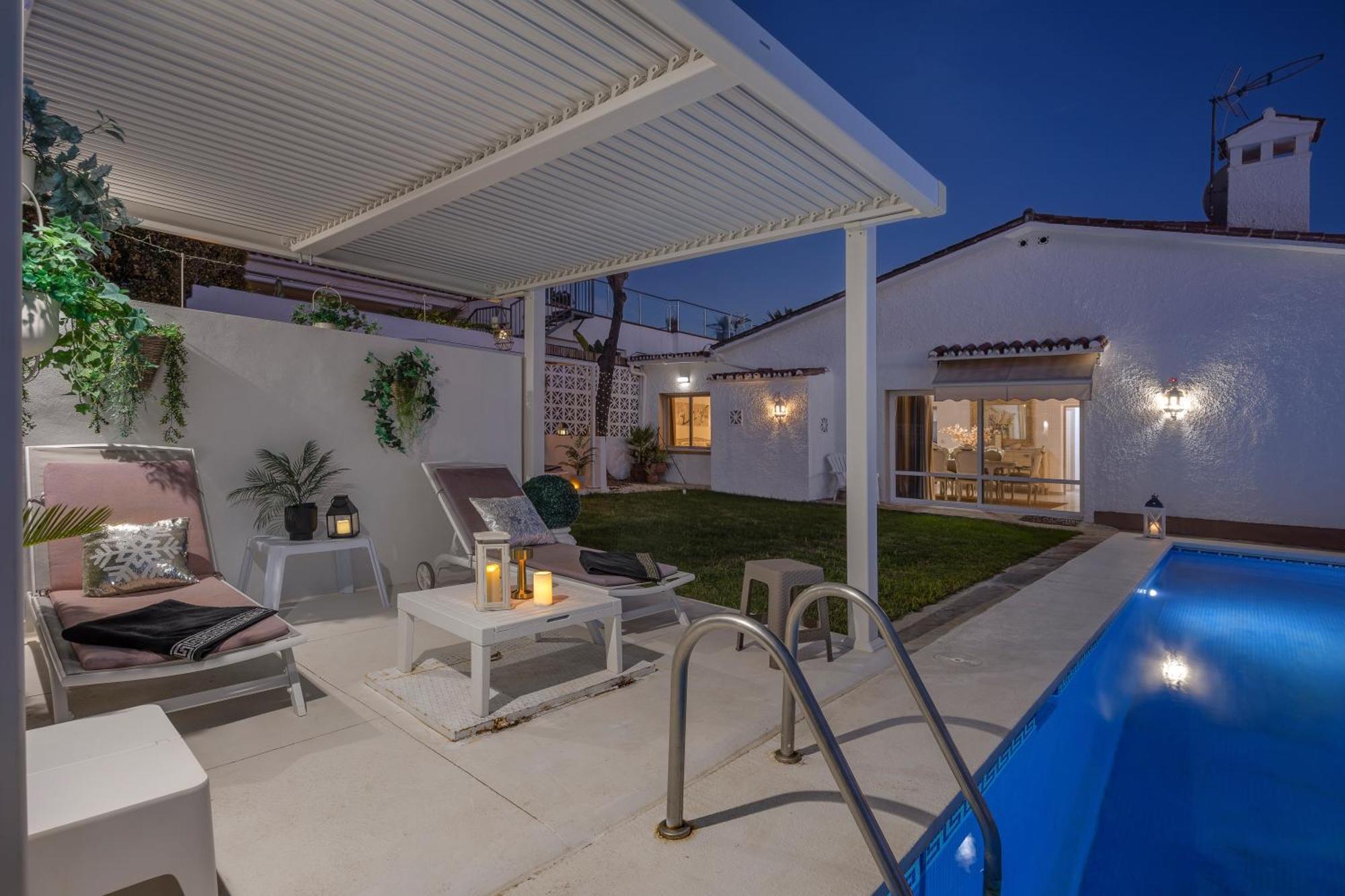 Villa Casacara Marbella Beachside Costabella -Spain Exteriér fotografie