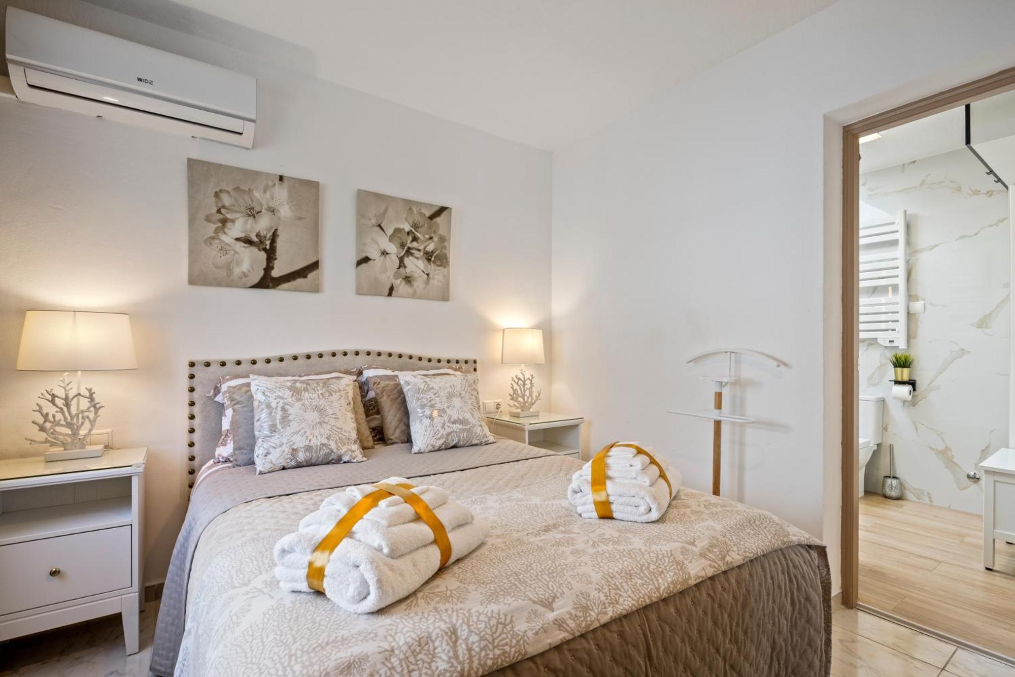 Villa Casacara Marbella Beachside Costabella -Spain Exteriér fotografie