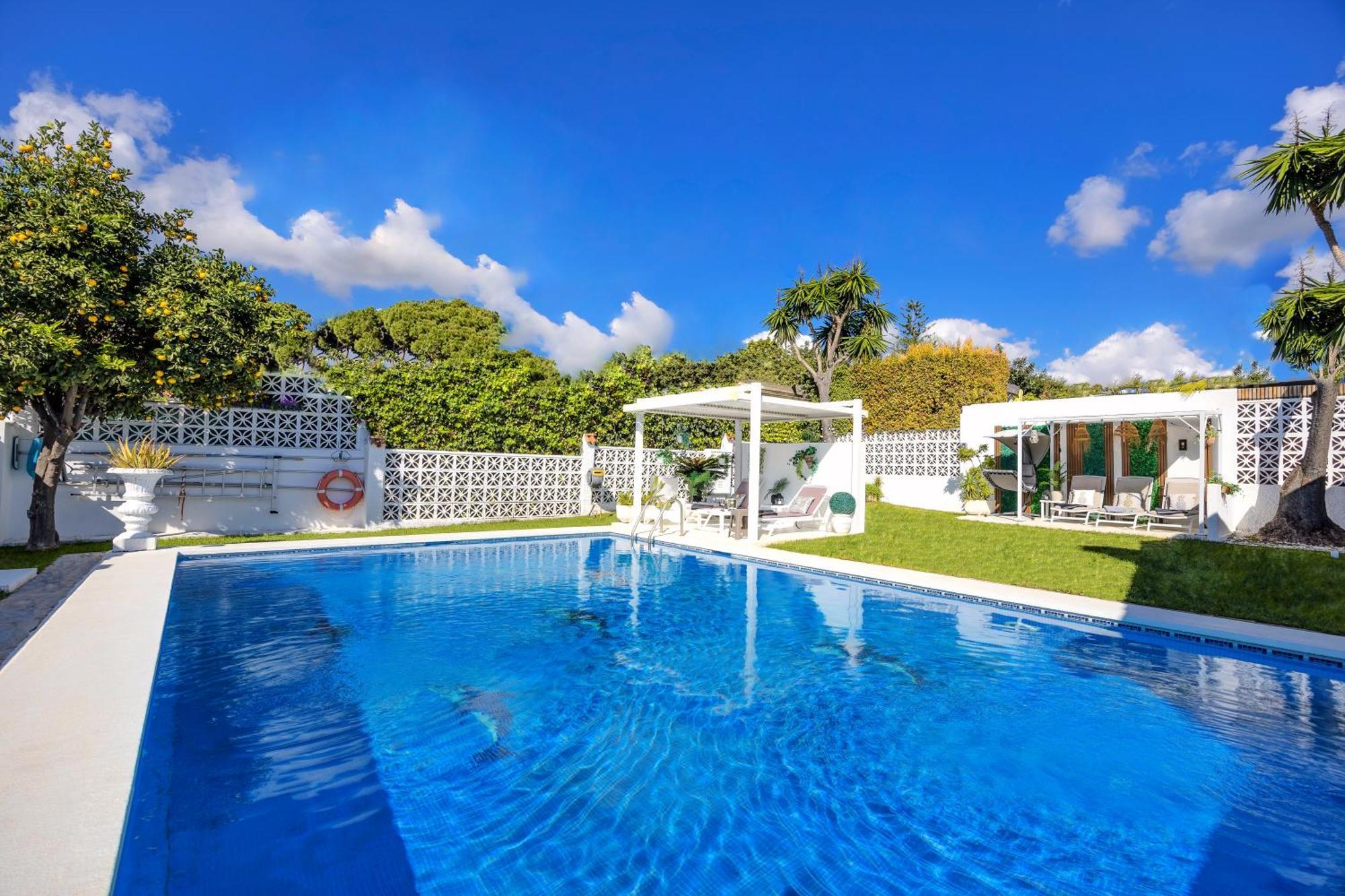 Villa Casacara Marbella Beachside Costabella -Spain Exteriér fotografie