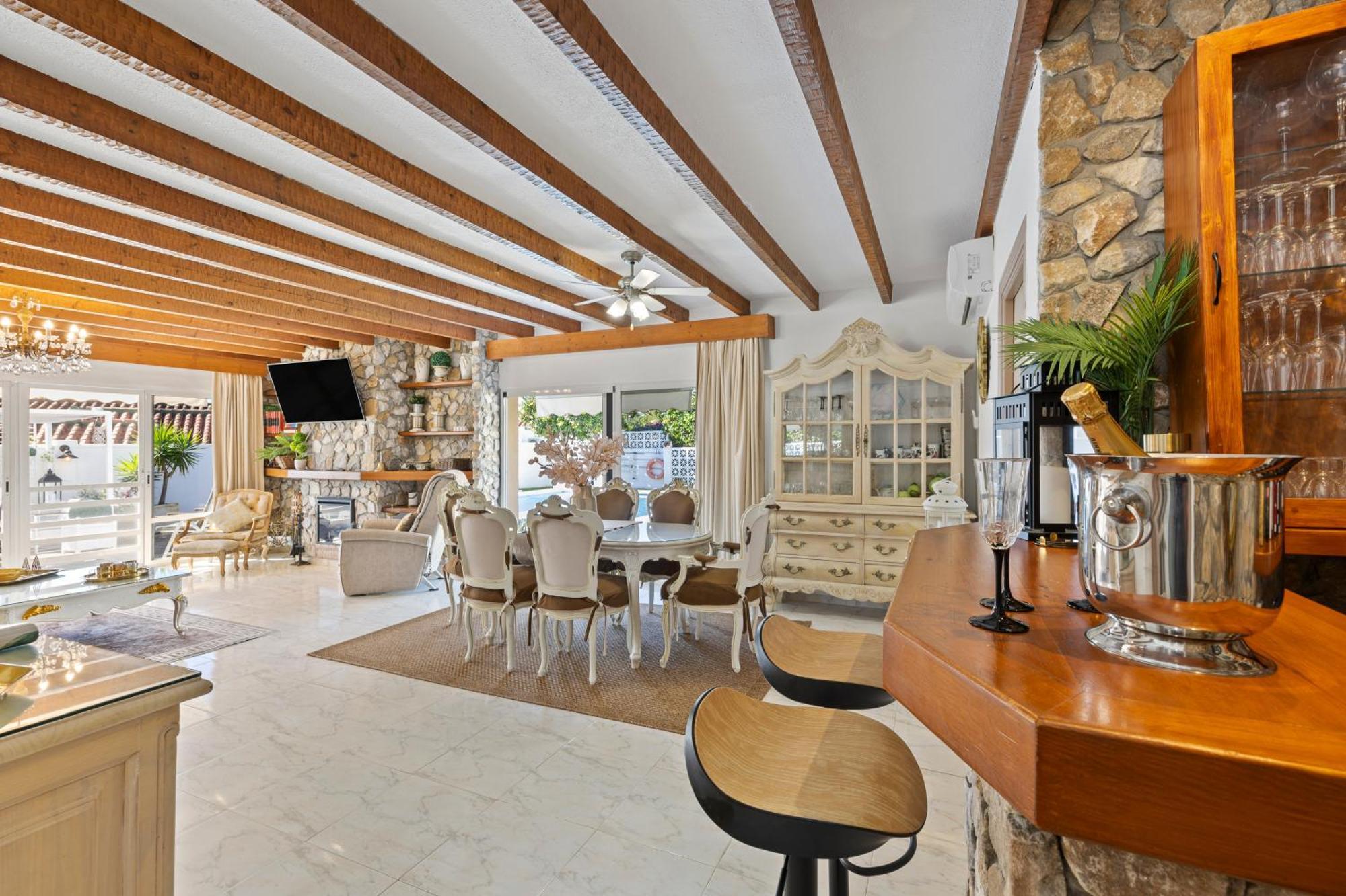 Villa Casacara Marbella Beachside Costabella -Spain Exteriér fotografie